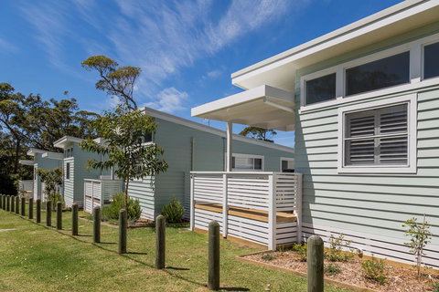 Surfside Cudmirrah Beach - Accommodation NT 2