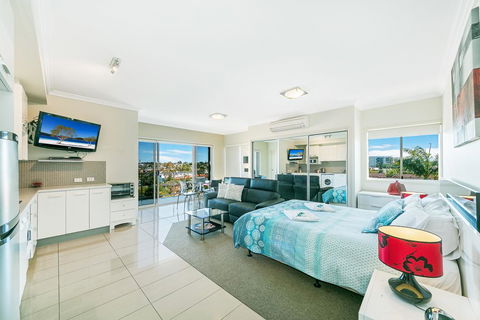 Suttons Beach Apartments - NT Tourism 1
