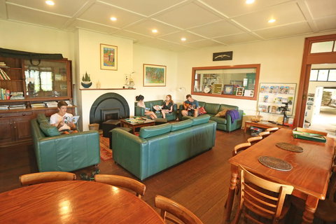 Sydney, Pittwater YHA - Accommodation NT 3