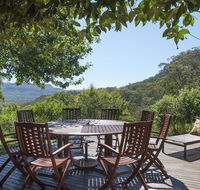 Taliesin - Beautiful 4 bedroom home with amazing views - NT Tourism