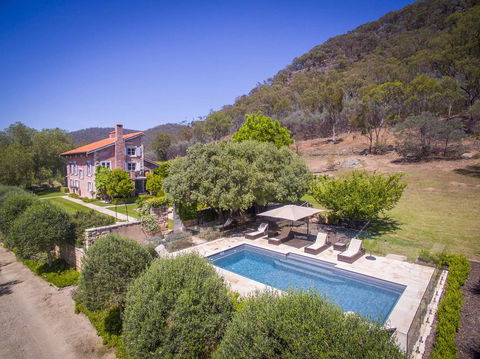 Talits Vineyard Estate - NT Tourism 1