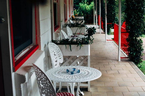 Tall Trees Motel Mountain Retreat - Accommodation NT 2