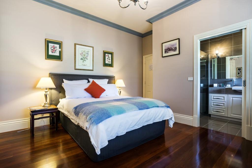 Iona VIC Accommodation NT