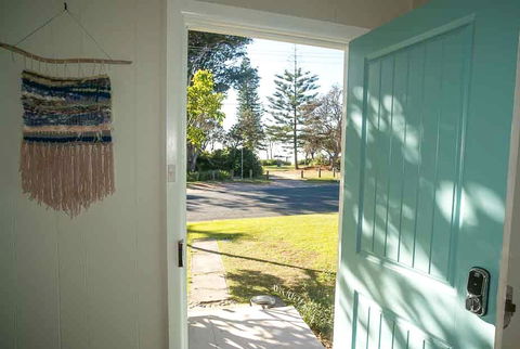 Tallowood Beachfront Cottage - NT Tourism 2