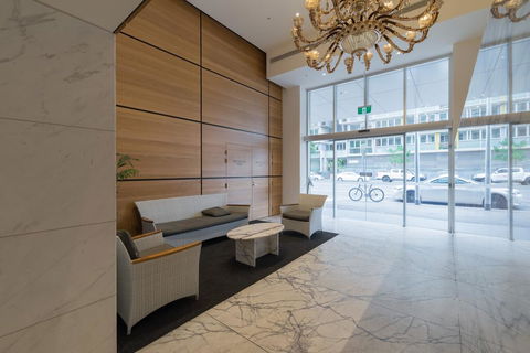 Tasha's Apartments On Morphett - Accommodation NT 1