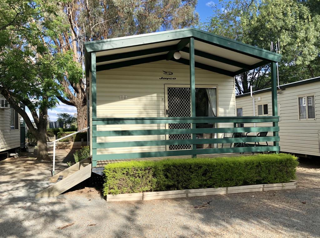 Tatura East ACT Accommodation NT