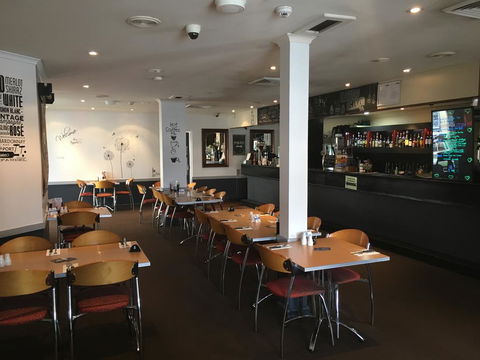 Taylors Hotel - Accommodation NT 2