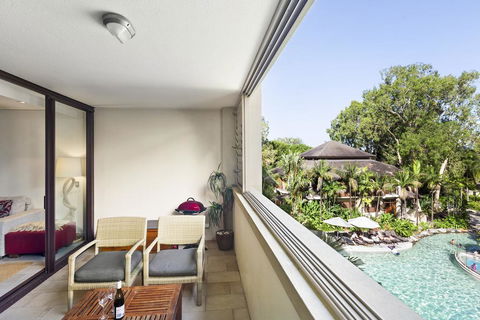 Temple 304 Modern Spacious Palm Cove Resort - Accommodation NT 1
