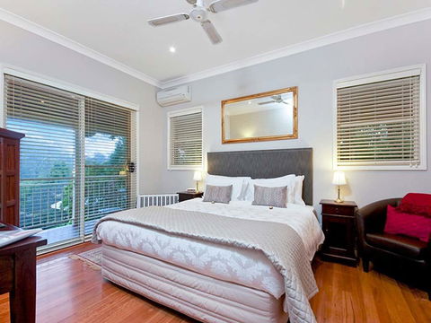 The Acreage Luxury B&B And Guesthouse - NT Tourism 2