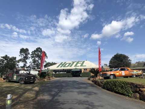 The Advancetown Hotel - Accommodation NT 2