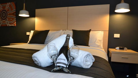 The Astor Suites - NT Tourism 0