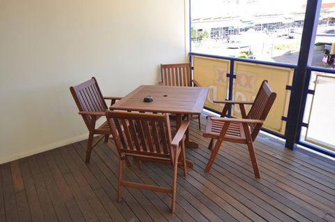 The Australian Hotel Motel - NT Tourism 0