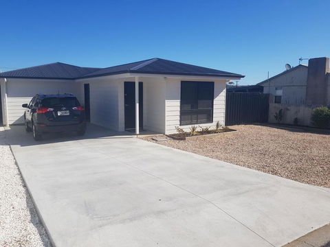 The Baltimore - Family Home Getaway - NT Tourism 1