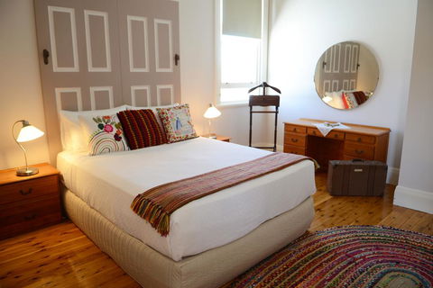 The Bank B&B West Wyalong - NT Tourism 1