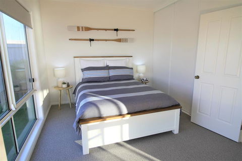 The Beach House - Point Turton - NT Tourism 2