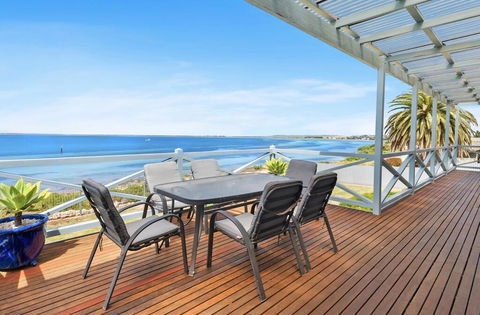 The Beach House - Point Turton - NT Tourism 1