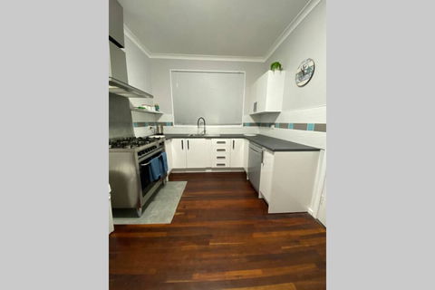 The Beach House Busselton - NT Tourism 2