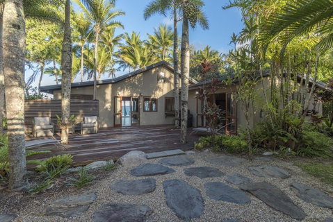The Beach House On Newell - Accommodation NT 1