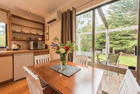 Parnella Kettering - Accommodation NT 13