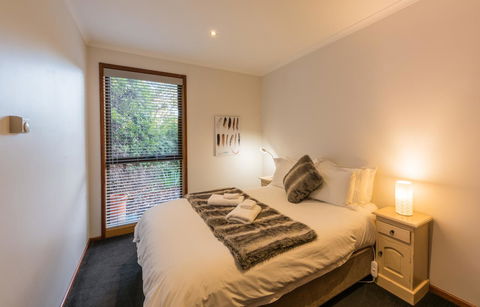 Parnella Kettering - Accommodation NT 17