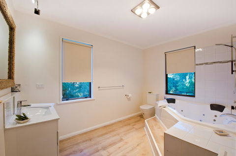 Parnella Kettering - Accommodation NT 9