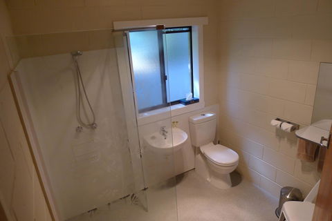 Willaway Motel Apartments - NT Tourism 8