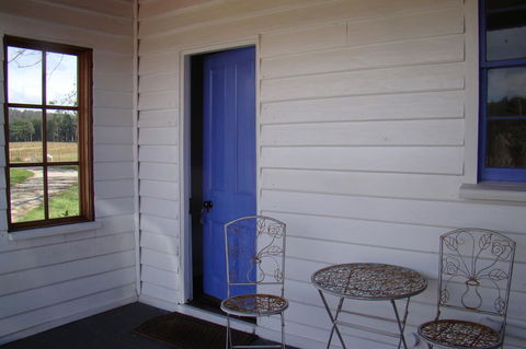 Buttons Cottage For Canyon & Rain Forest Walks With In House Dining - NT Tourism 13