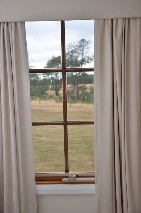 Buttons Cottage For Canyon & Rain Forest Walks With In House Dining - NT Tourism 21