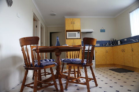 Sails On Port Sorell Boutique Apartments - Accommodation NT 1