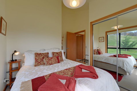 Moon River - Accommodation NT 7