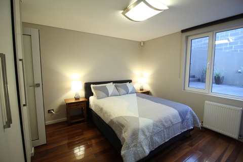 Sunny 3 Bedroom Apartment In Sandy Bay - Accommodation NT 4