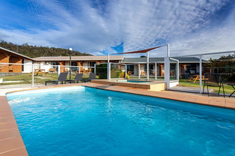 Beachfront Bicheno - Accommodation NT 33