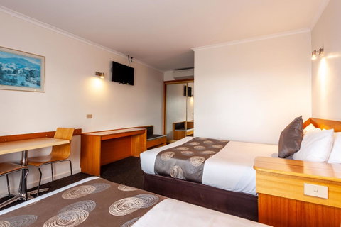 Beachfront Bicheno - Accommodation NT 13