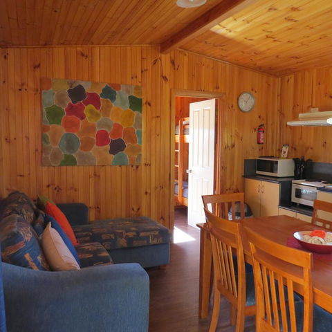 Captain Cook Holiday Park - NT Tourism 39