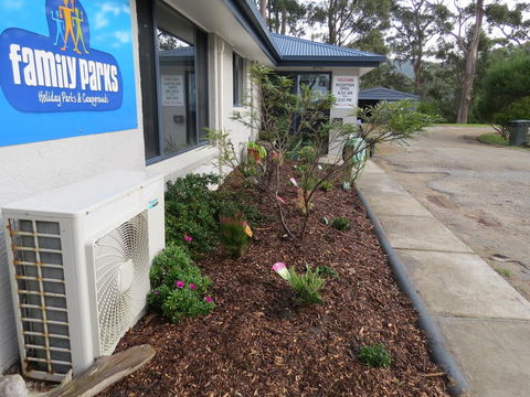 Captain Cook Holiday Park - NT Tourism 30