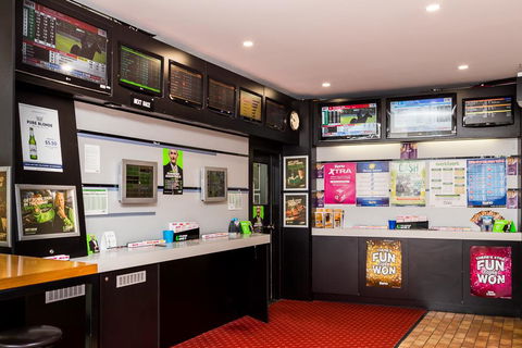 Edgewater Hotel - NT Tourism 4