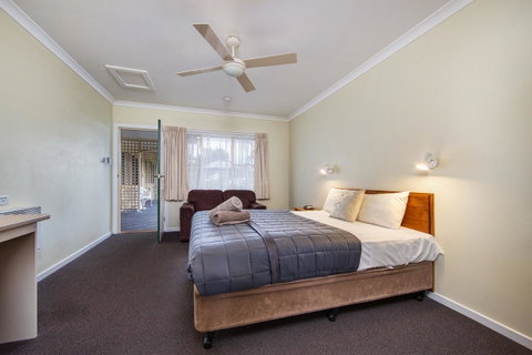 Wintersun Gardens Motel - Accommodation NT 44
