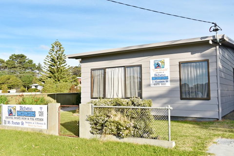 Bicheno Backpackers - Accommodation NT 12