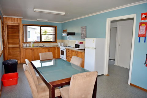 Bicheno Backpackers - Accommodation NT 6