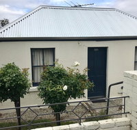 Omaroo House - panoramic water views - Accommodation NT