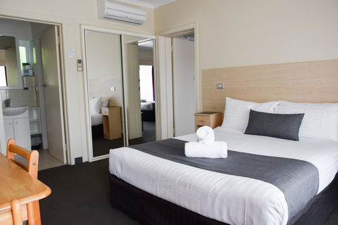 Beachway Motel - NT Tourism 31