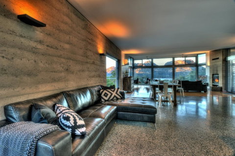 The Loft - Accommodation NT 5