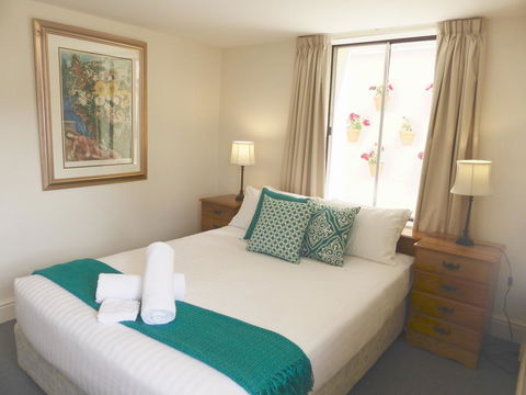 338 On Murray - Accommodation NT 6