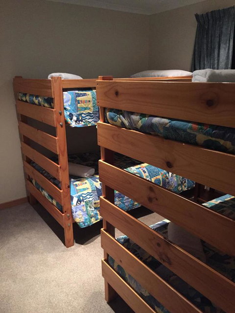 White Sands Estate Unit 24 - Accommodation NT 10