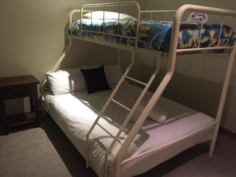 White Sands Estate Unit 24 - Accommodation NT 8