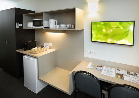 Shoreline Hotel - Accommodation NT 35