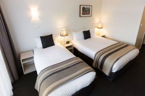 Shoreline Hotel - Accommodation NT 23
