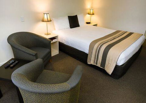 Shoreline Hotel - Accommodation NT 38