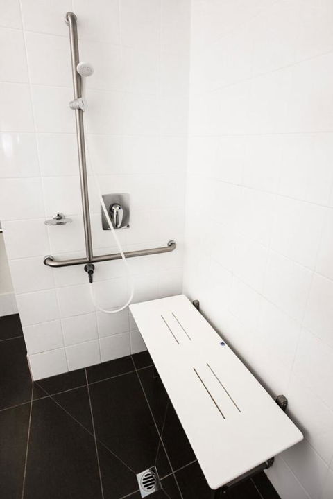 Shoreline Hotel - Accommodation NT 41