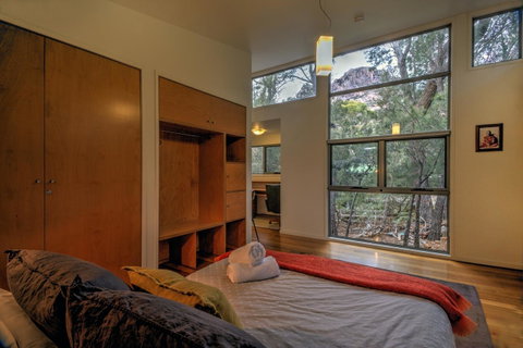 Freycinet Eco Luxe ~ Forest ~ Ocean ~ Mountain - Accommodation NT 10